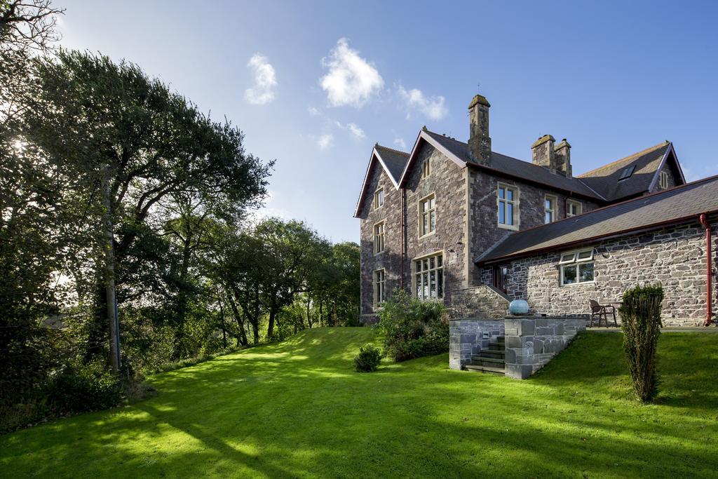 Penrhiw Priory Guest House Сейнт Дейвидс Екстериор снимка