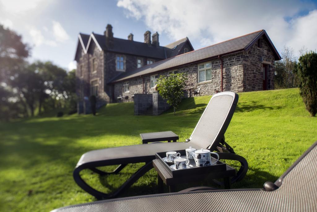 Penrhiw Priory Guest House Сейнт Дейвидс Екстериор снимка